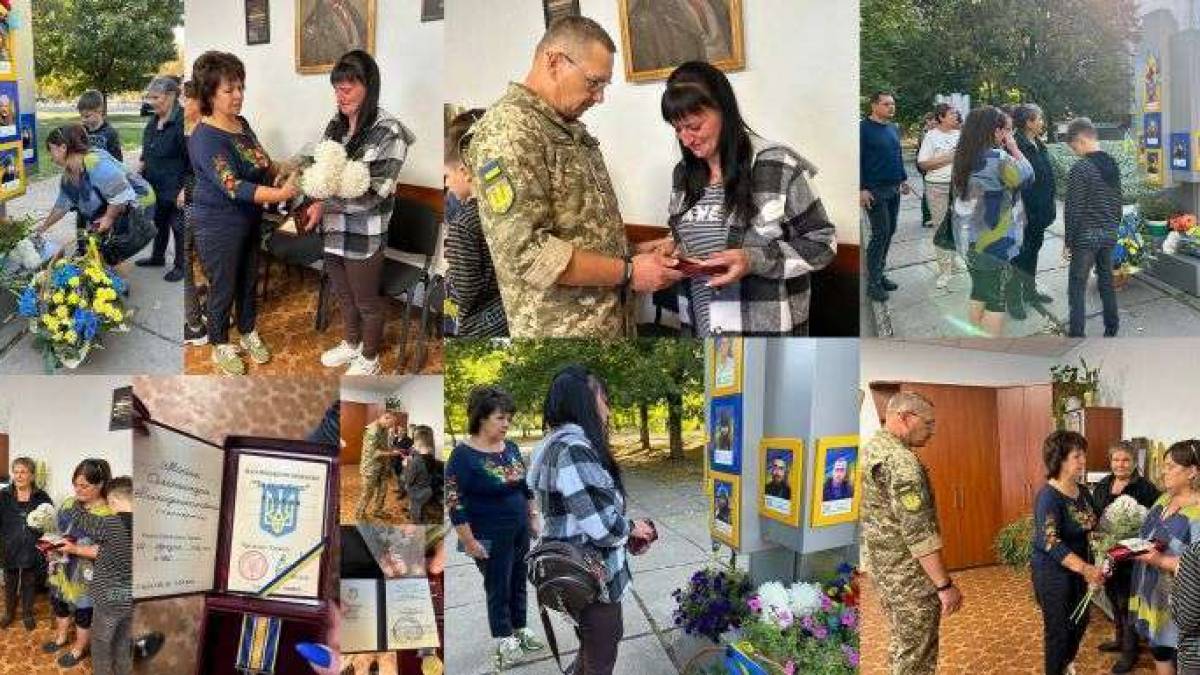 Загиблих воїнів з Вільнянську відзначили державними нагородами