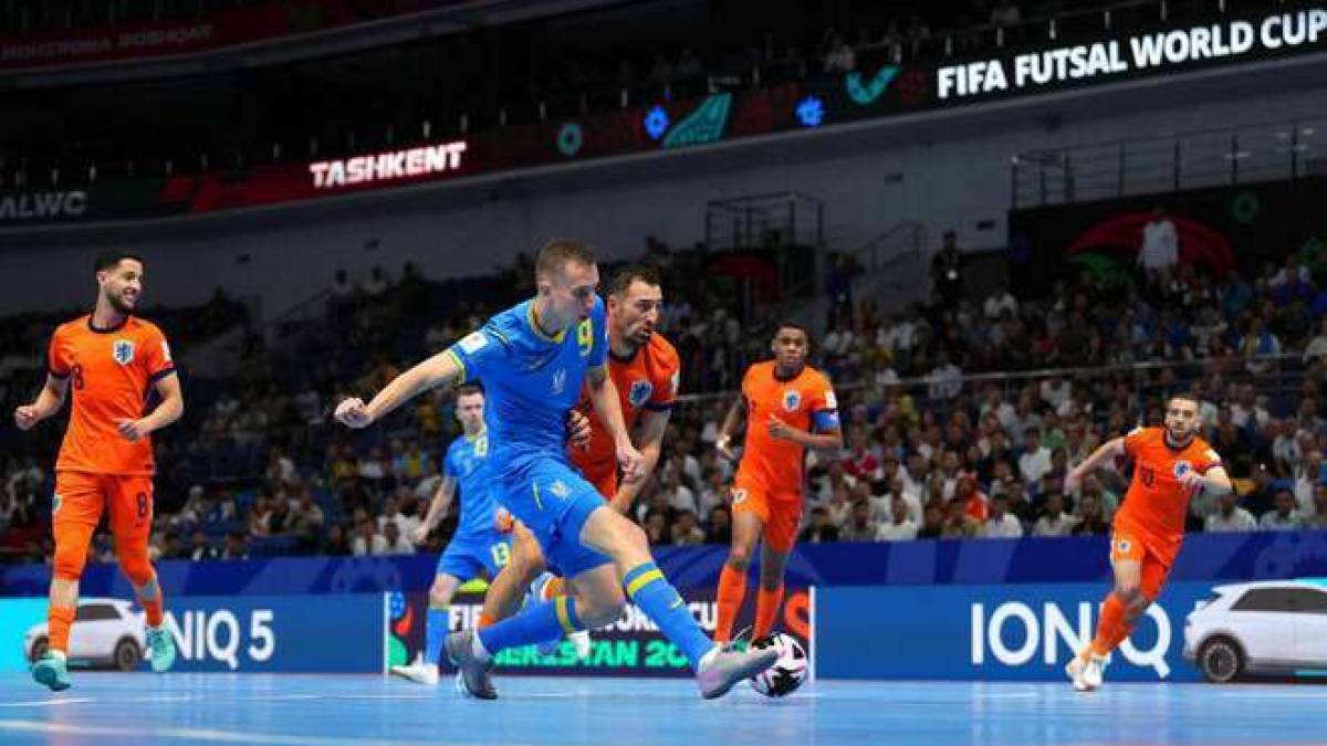 Україна вдруге в історії пробилася до чвертьфіналу чемпіонату світу з футзалу