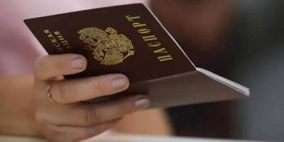 Окупанти погрожують примусовим виселенням українцям, які не взяли паспорти росії на ТОТ