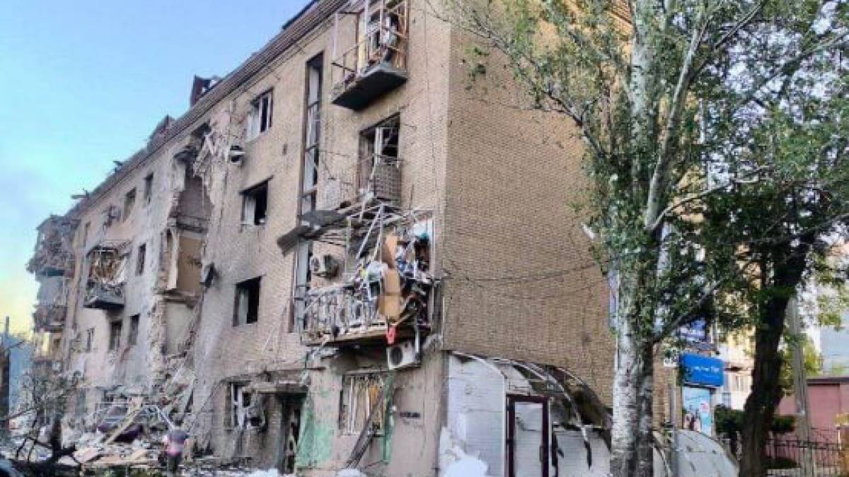 Серія потужних ударів по Запоріжжю: росіяни зруйнували житлові будинки