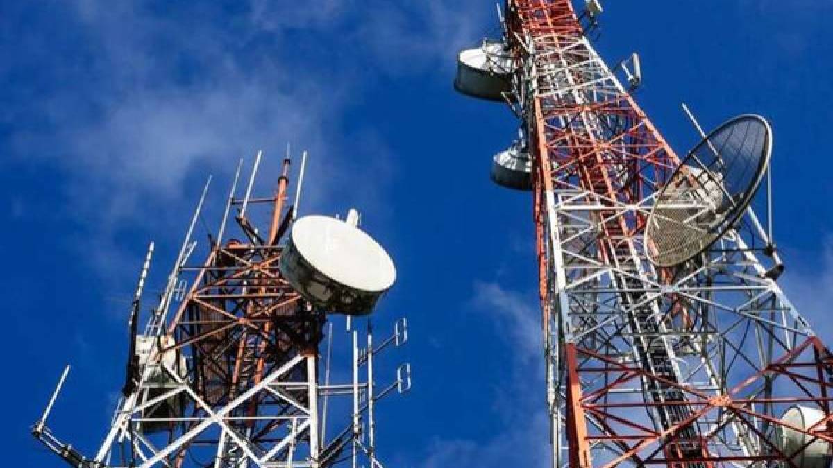 Пошкодження або руйнування станцій зв’язку є кримінальним злочином