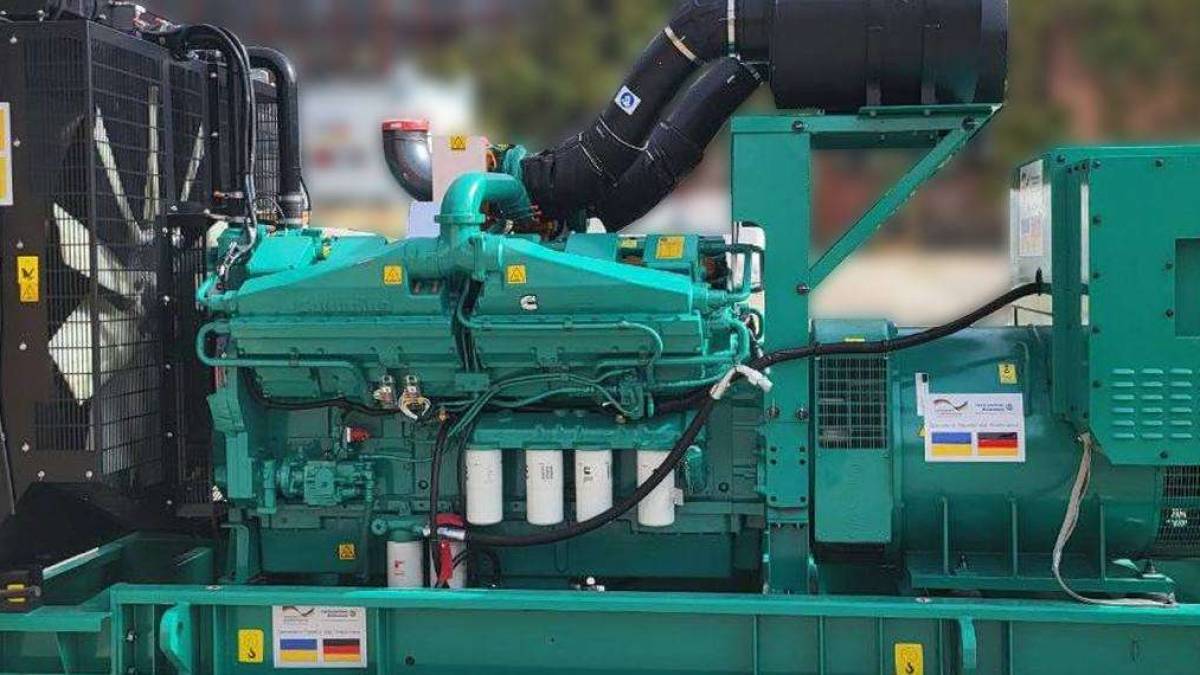 Запорізька область отримала три потужні генератори від Німеччини