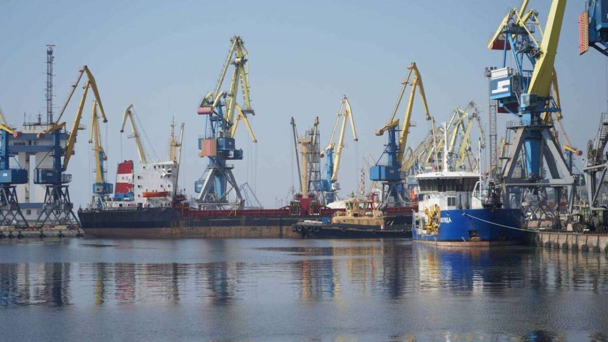 россія збирається вивозити вугілля з окупованого Донбасу