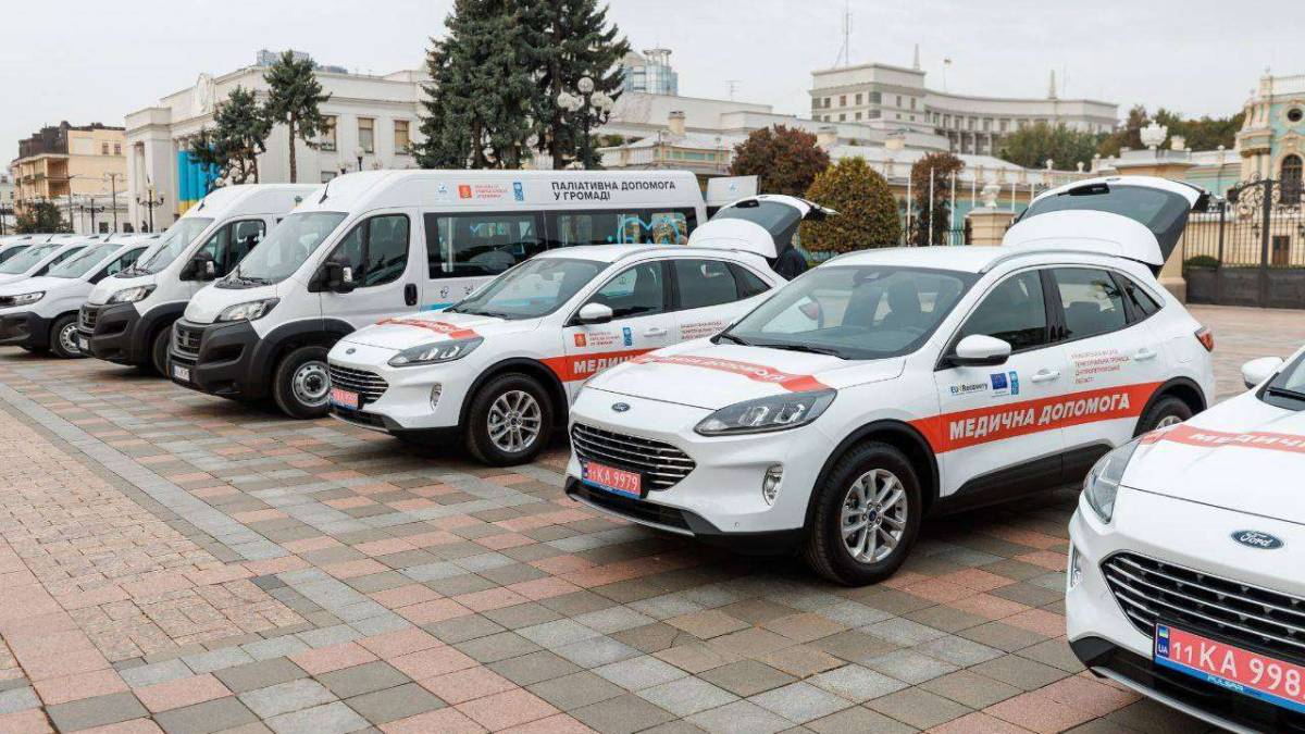 Запорізька область отримала два авто для роботи у прифронтових громадах