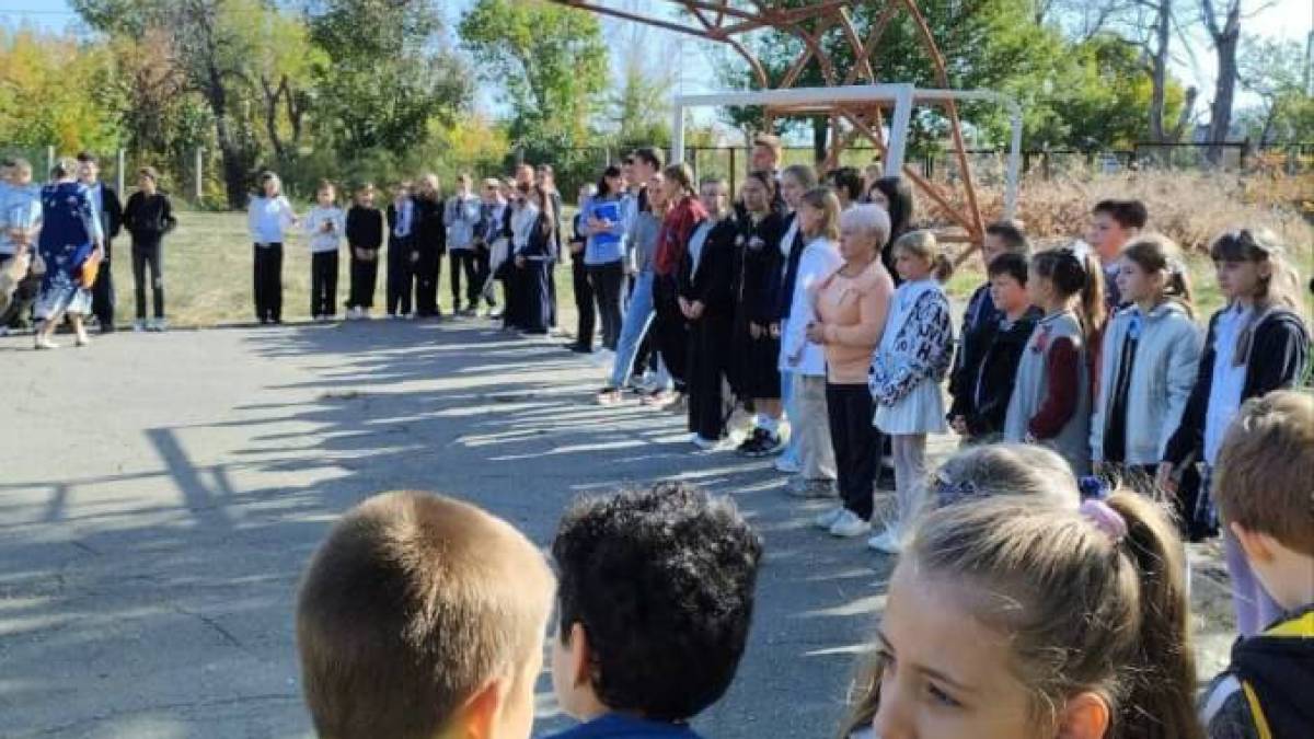 Бердянськ: окупанти нехтують безпекою дітей у школах