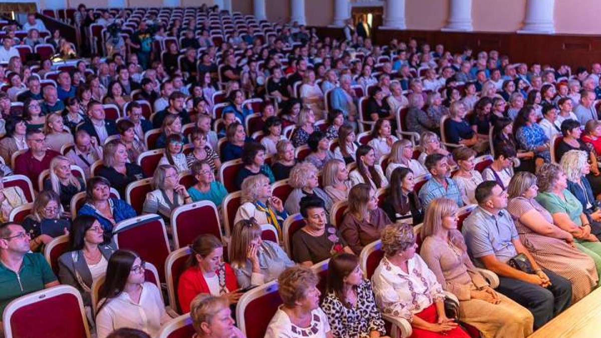 У Запоріжжі нагородили кращих вчителів