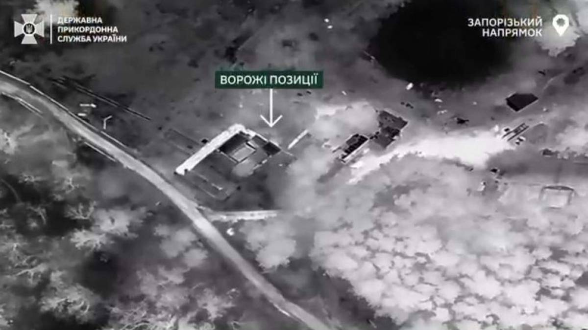 На Запоріжжі прикордонники-аеророзвідники знищили позиції ворога та їхні вогневі точки