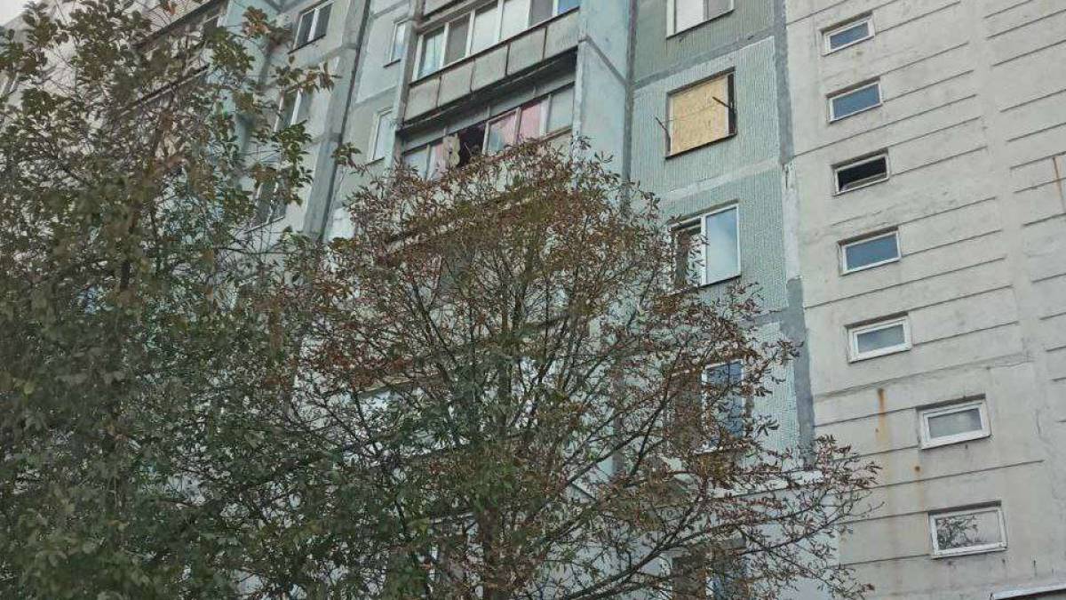 Поранений зранку будинок вдень вбирається у плити osb