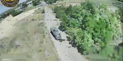На Запорізькому напрямку спецпризначенці дроном знищили ворожу вантажівку – відео