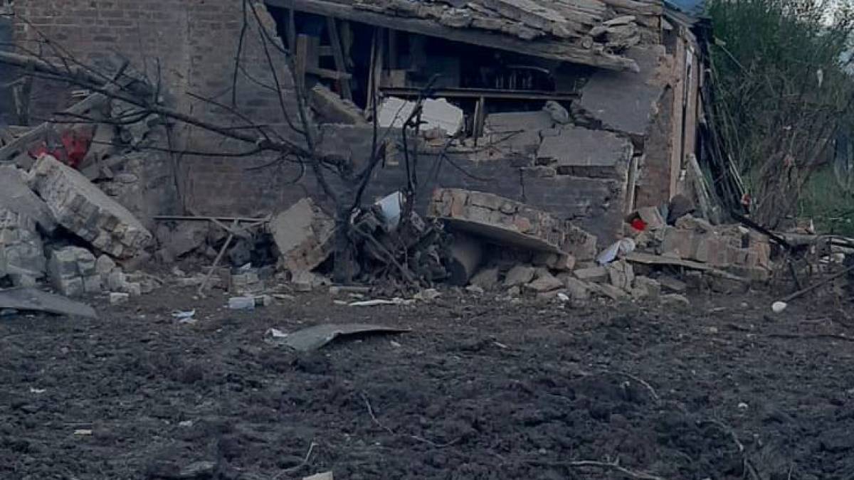 Впродовж доби окупанти 425 разів били по Запорізькій області.