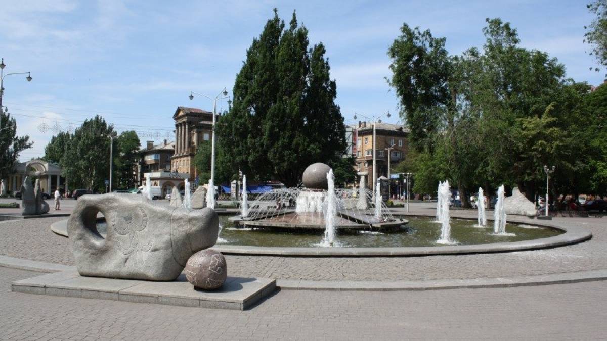 Згадаймо: 20 років тому у Запоріжжі з’явився Фонтан життя!