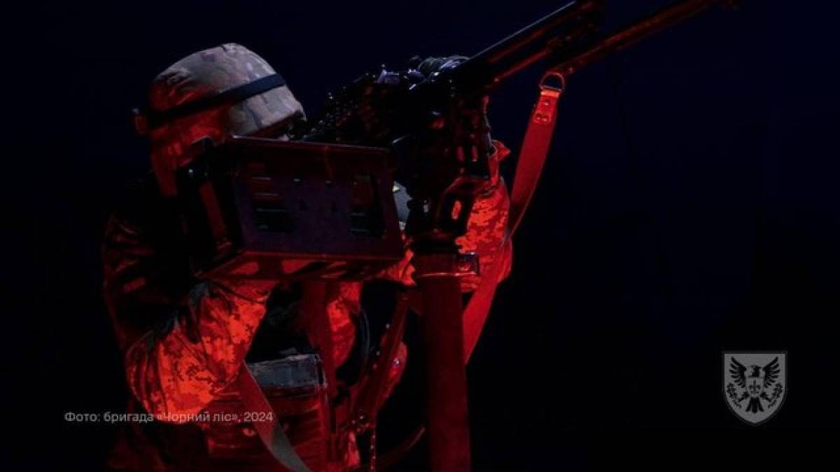 Сили оборони збили вночі 12 російських ударних дронів у семи областях — ПС ЗСУ