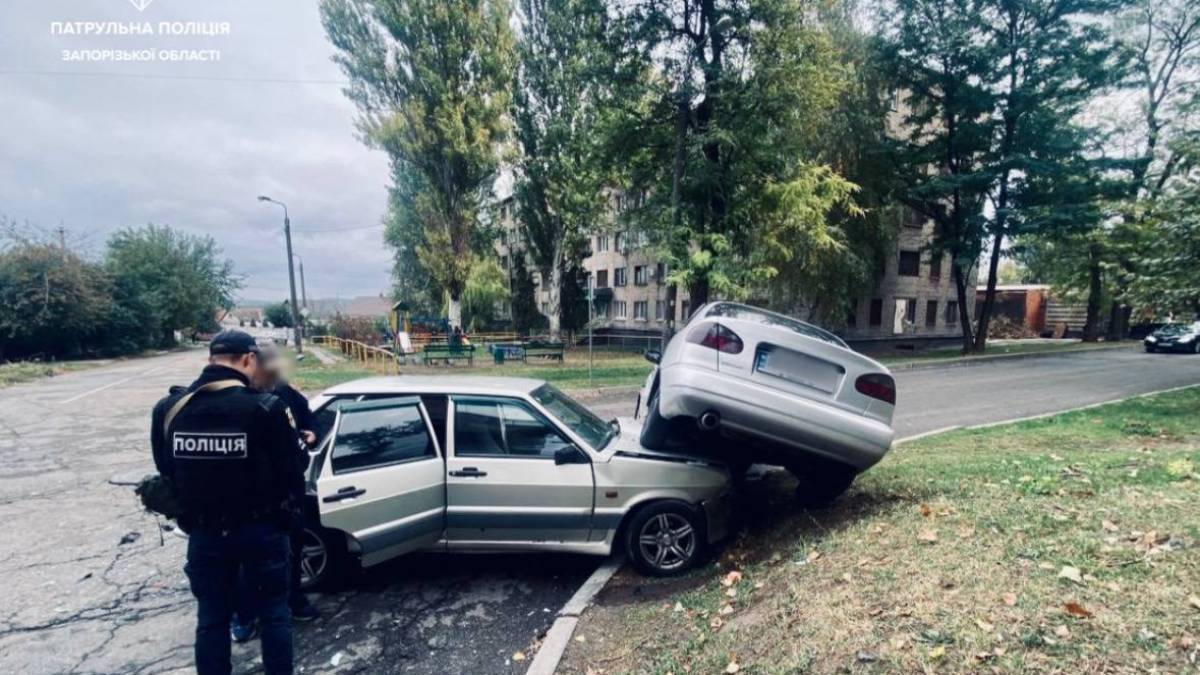 Поліція Запоріжжя встановила причини ДТП на перехресті вулиці Абрагама Коопа