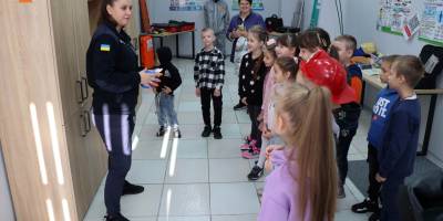 Учні Запоріжжя взяли участь у пізнавальному заході у класі безпеки ДСНС
