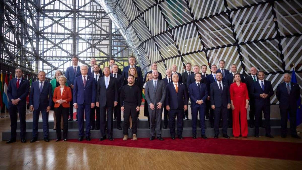 Президент України  Зеленський представив План перемоги на саміті Євросоюзу