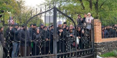 У Черкасах найбільший собор України перейшов до ПЦУ: московити лютують