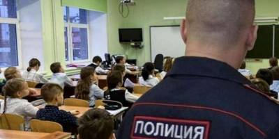 На Запоріжжі окупанти відкривають класи силовиків рф, дітей у яких змушують приймати «присягу»