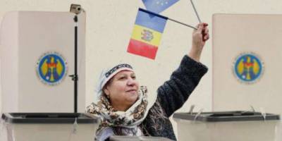 У Молдові проходять вибори президента та референдум щодо вступу країни в ЄС