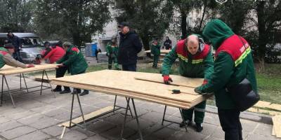 У Запоріжжі триває ліквідація наслідків ворожої атаки по місту