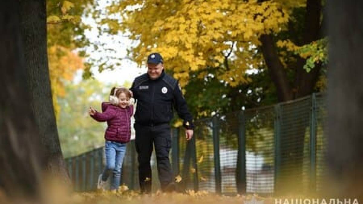 Правила безпечної поведінки під час канікул: поради запорізьких поліцейських