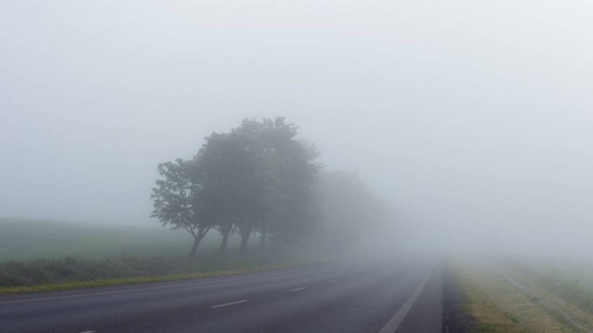 Мешканців Запоріжжя попереджають про сморід у повітрі