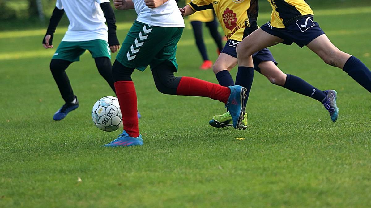 Результати матчів  8-го туру чемпіонату ДЮФЛУ