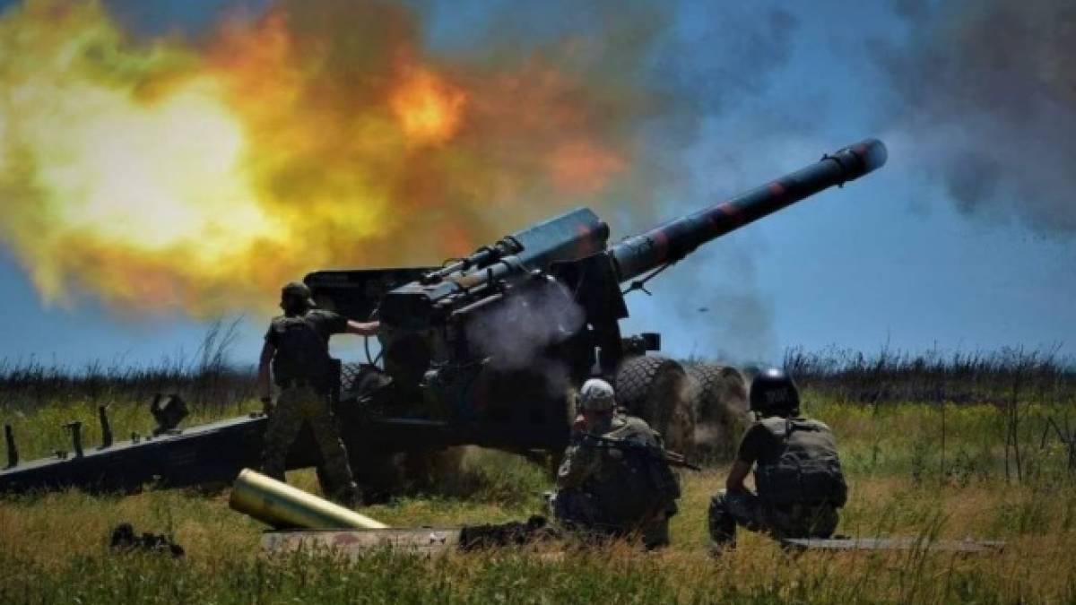 Генштаб ЗСУ — про орієнтовні втрати ворога на 27 жовтня: 689040 (+1440) осіб, 19821 (+39) артсистема, 18355 (+23 ББМ)