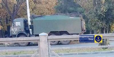 У бік Бердянська ворог активізував перекидання через Маріуполь техніки та живої сили