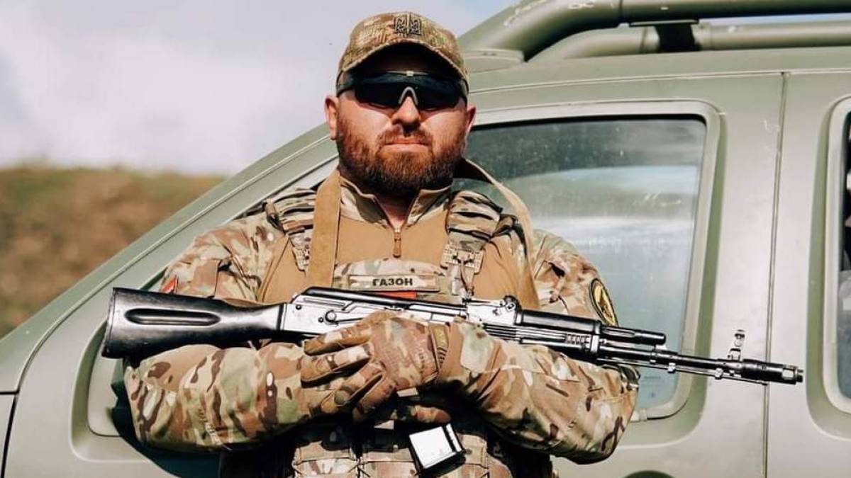 Запорізький силач Валерій Газаєв продав на благодійному аукціоні на підтримку ЗСУ свою футболку