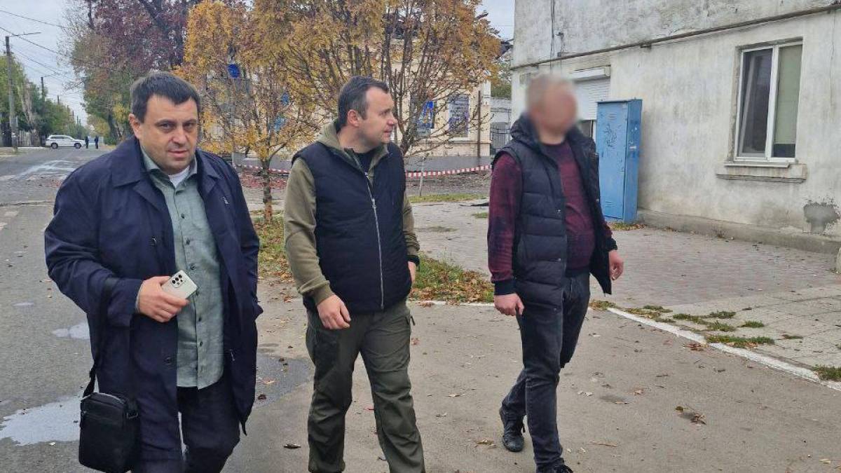 Окупанти визнали ефективною атаку українських дронів на порт Бердянська