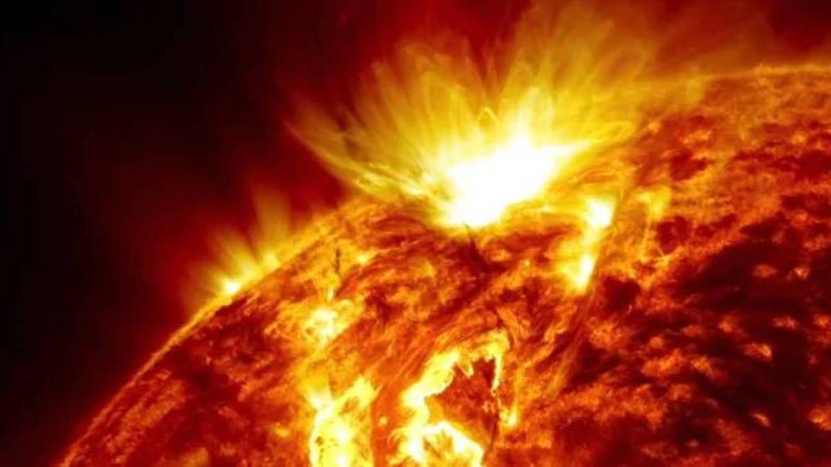 Магнітні бурі у листопаді 2024-го: названо небезпечні дні