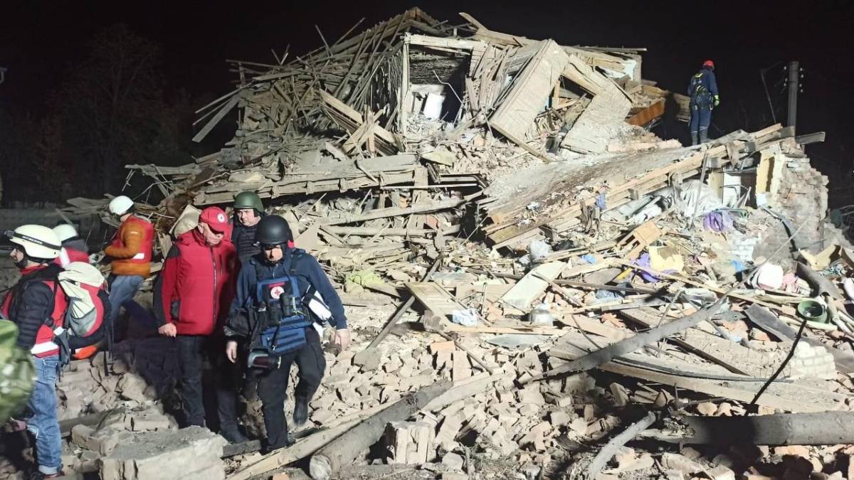 Один поліцейський загинув, 26 поранено внаслідок російського удару по місцю дислокації правоохоронців у Харков
