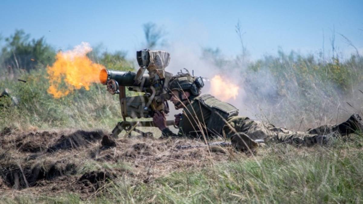 Генштаб ЗСУ – про орієнтовні втрати ворога на 2 листопада: 697680 (+1270) осіб, 20076 (+37) артсистем, 18487 (+17) ББМ