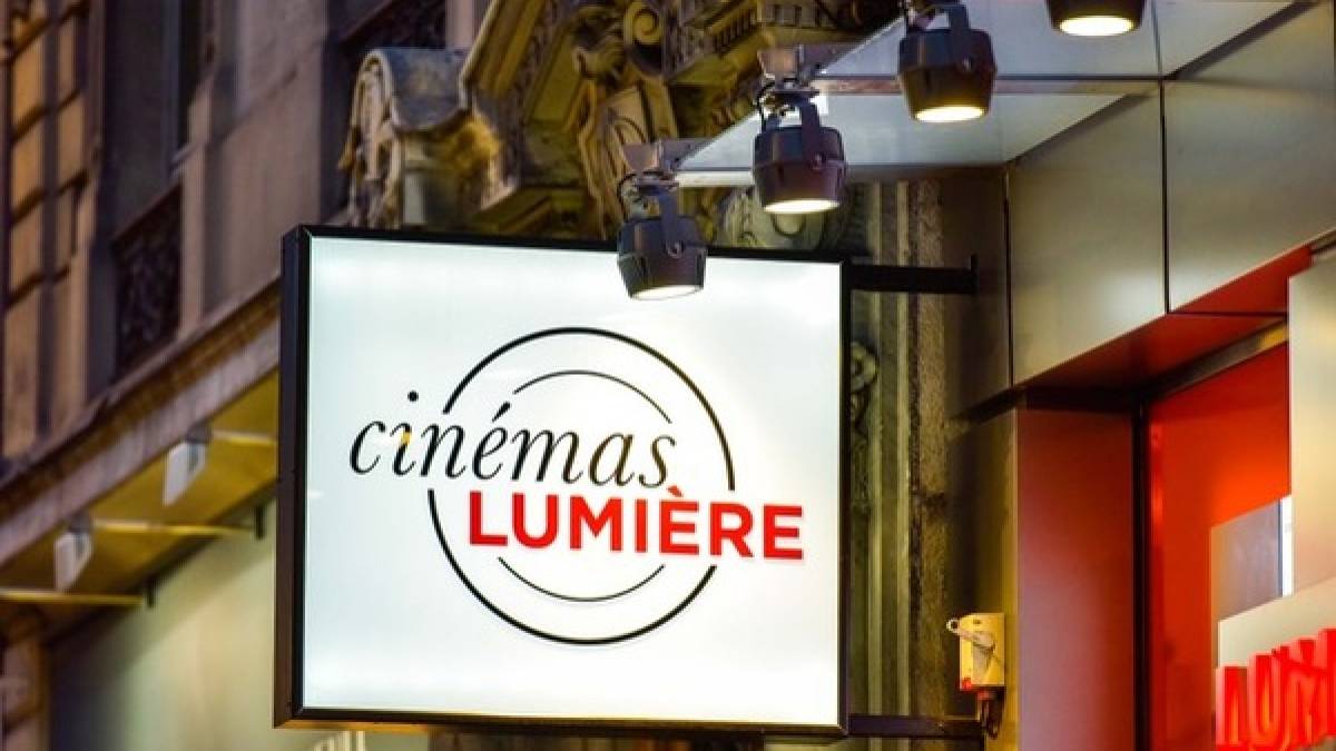 Що споріднює ліонський Lumière Fourmi та запорізький клуб «Сходження»?