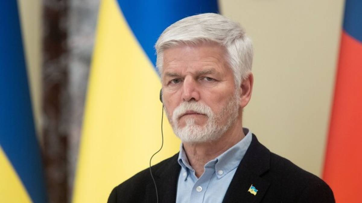 Президент Чехії дозволив 60-ти громадянам приєднатися до лав ЗСУ