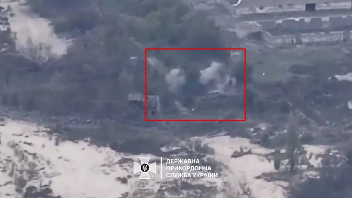На Запорожье пограничники уничтожили замаскированную позицию и установку РЭБ врага
