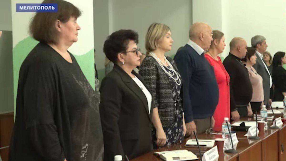 У Мелітополі окупанти створили новий фейковий орган – хто зі зрадників засвітився на сходці