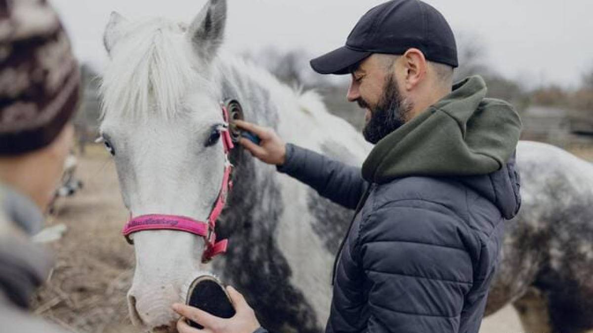 Воїни бригади “Рубіж” проходять реабілітацію методом іпотерапії 🐎