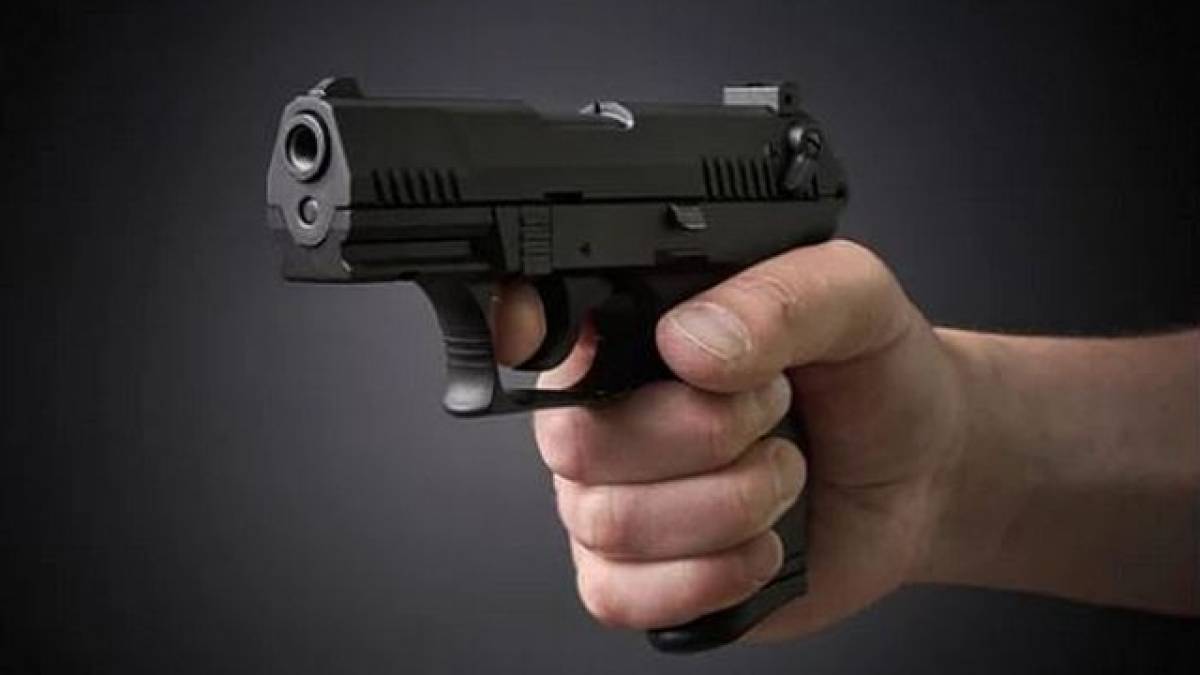 У Запоріжжі чоловік застрелив чотирьох людей та скоїв самогубство