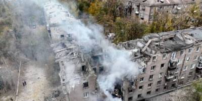 Удар по п’ятиповерхівці у Кривому Розі: з-під завалів дістали тіла трьох дітей — найменшій не було і року