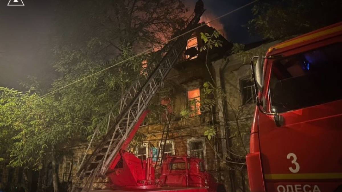 Внаслідок масованого  ворожого удару по Одесі кількість поранених зросла до 10-ти, серед яких двоє дітей