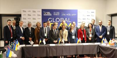 Спецпредставники 19-ти країн говорили у Варшаві про відновлення України