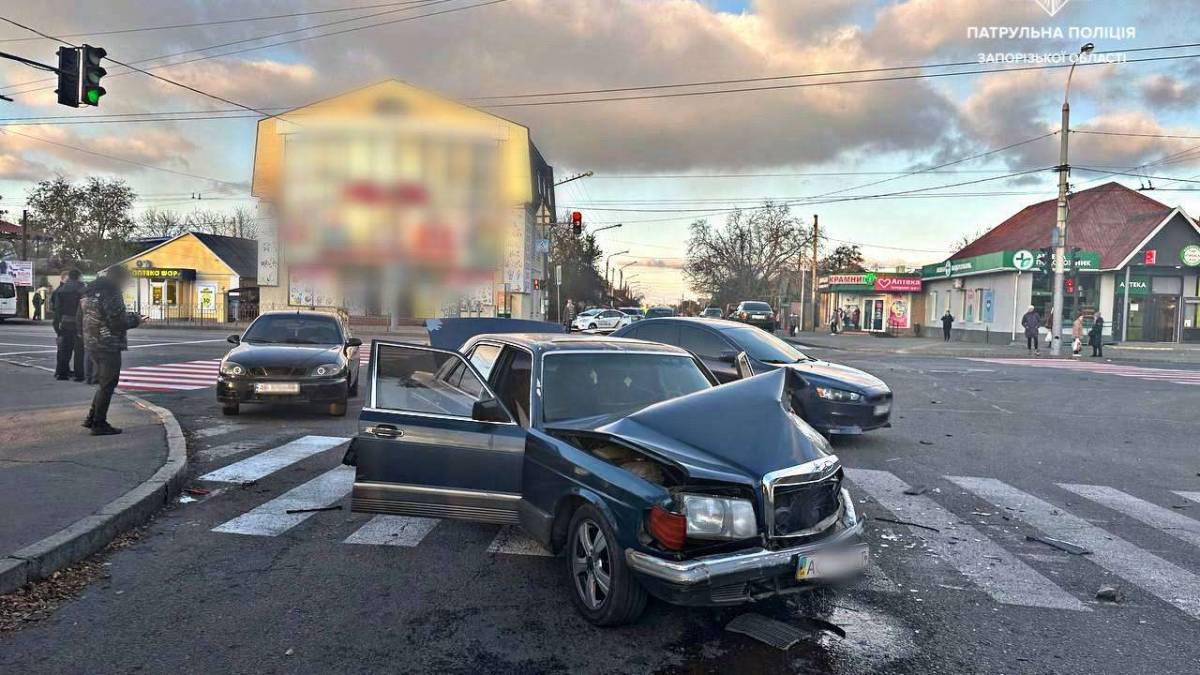 У зв’язку з ДТП на перехресті вулиці Космічної та Броньової можливе ускладнення руху в обох напрямках.