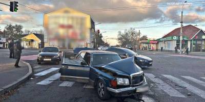 ДТП на перехресті вулиці Космічної та Броньової (фото)