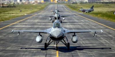 Нідерланди передали останні F-16 до Румунії для навчань, зокрема, й українців