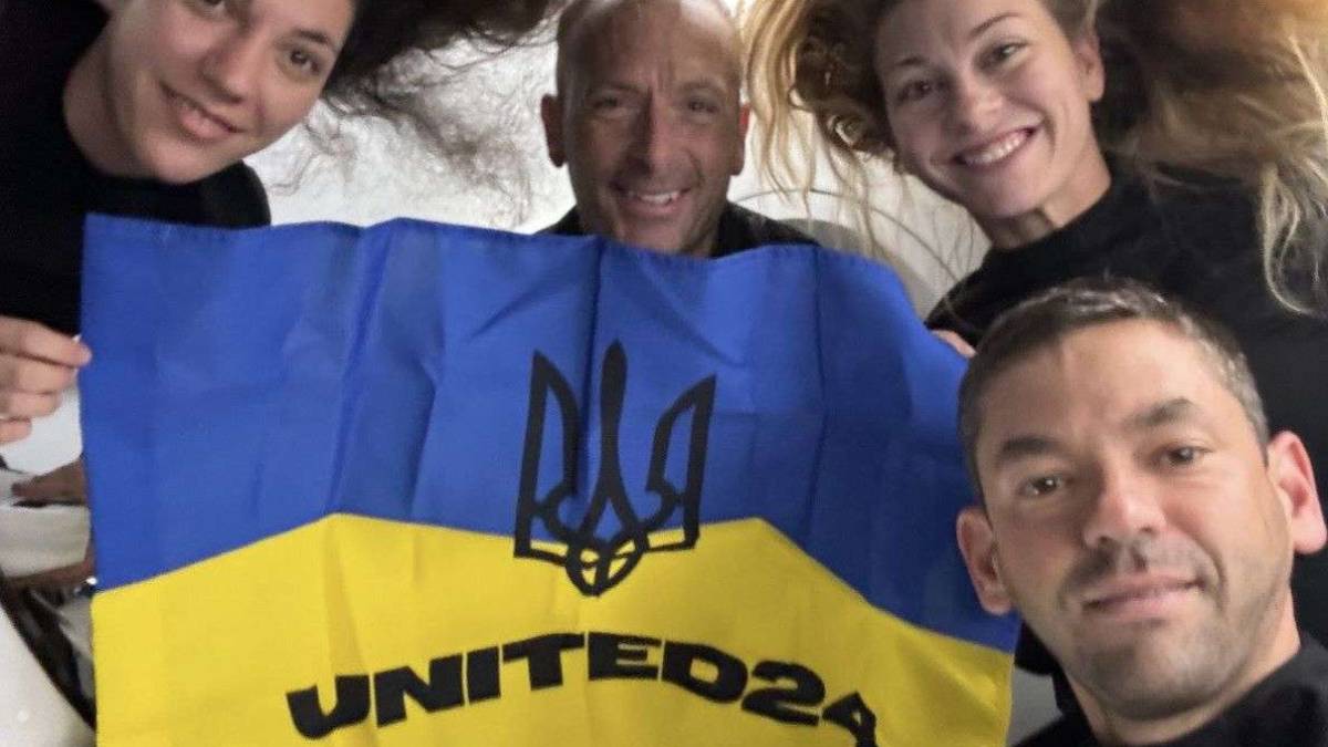 Український прапор втретє розгорнули у космосі