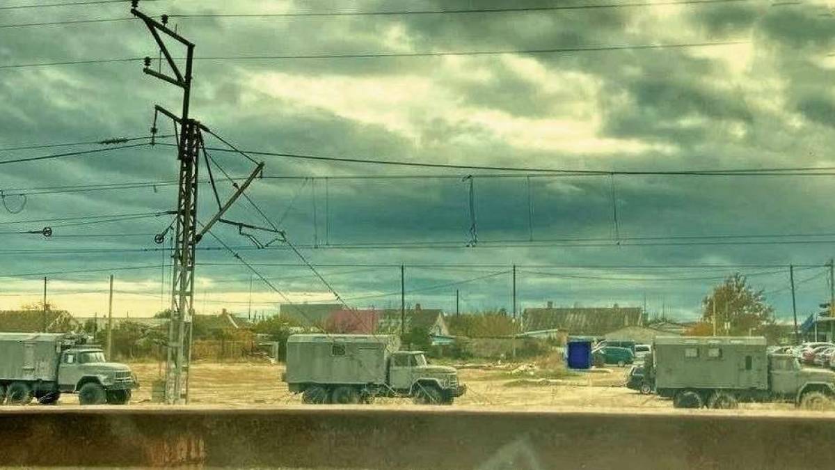 У Запорізьку область рашисти відправляють із Криму стару техніку і не навчених новобранців