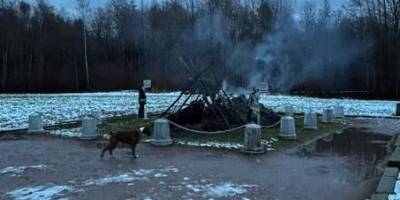 Під Петербургом згорів «Шалаш Леніна» 