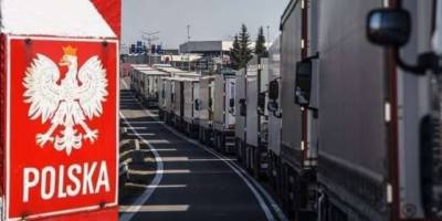 Польські фермери припинили блокування кордону з Україною
