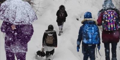 Через сильні снігопади у Туреччині закривають школи, є загиблий та постраждалі
